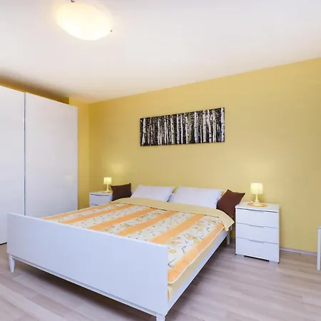 Crolos1 Appartement